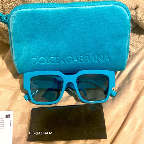 Dolce & Gabbana Accessories - BRAND NEW DOLCE & GABBANA SUNGLASSES 🔥